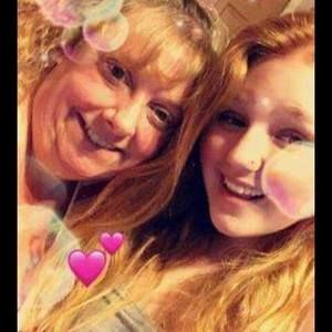 Meet your Posher, Carolyn